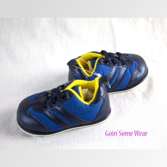 gap infant shoes